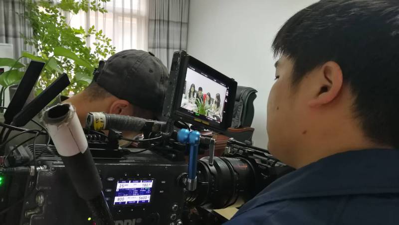 用镜头讲好产品故事！赤壁市产品视频拍摄公司让冰冷商品拥有温度与灵魂